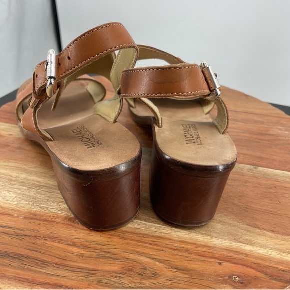 Michael Kors 100% brown Leather Designer Collection Sandals Sz 8 silver hardware - Picture 5 of 7